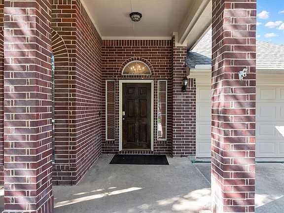 2nd image of 26702 Brushy Meadow Ct
