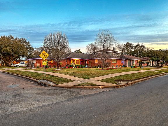 4th image of 8339 Glenloch Dr