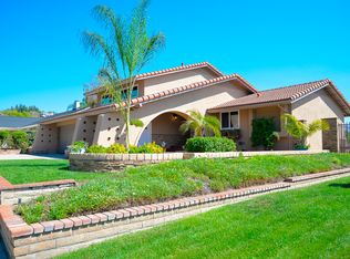 2340 E White Lantern Ln, Orange, CA 92867