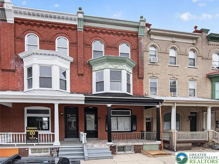 1341 W Chew St — Photo 2