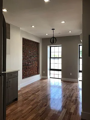 Rented by Osric Management LLC | media 24