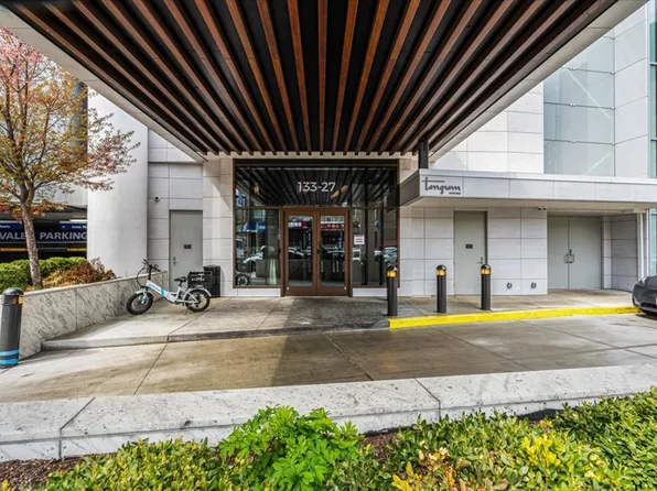 133-36 37th Avenue image 2 of 25