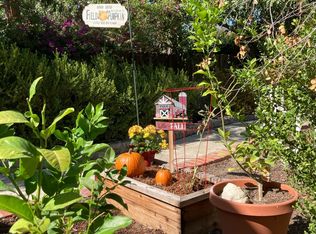 2541 Orange Ave UNIT B, La Crescenta, CA 91214