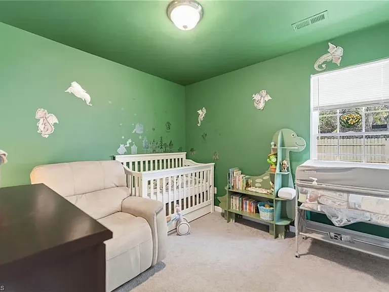 11 Franklinwood Dr — Photo 18