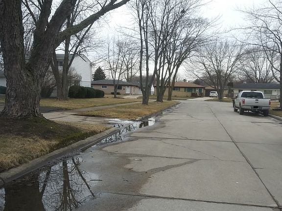 4th image of 13904 Beatrice St