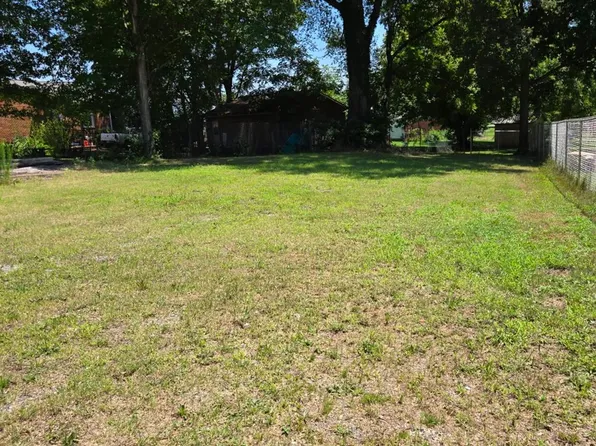 129 Woodlawn Dr #68, Statesville, NC 28677