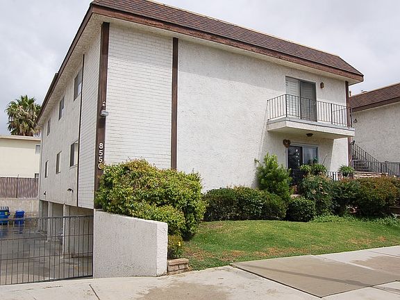 4th image of 8550 Independence Ave APT 201