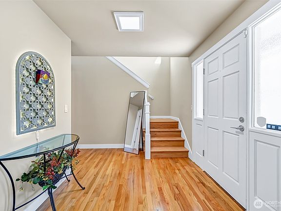 5th image of 6013 118th Avenue SE