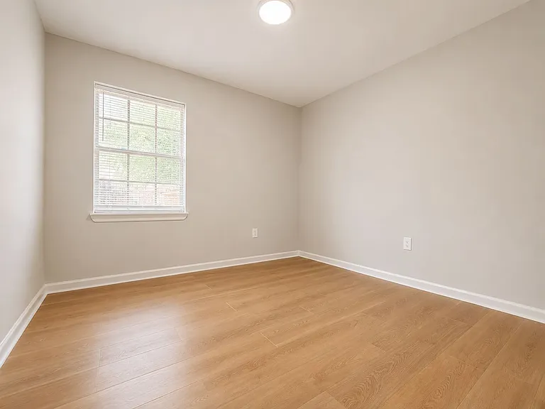 412 Fairfax Dr #6 — Photo 39