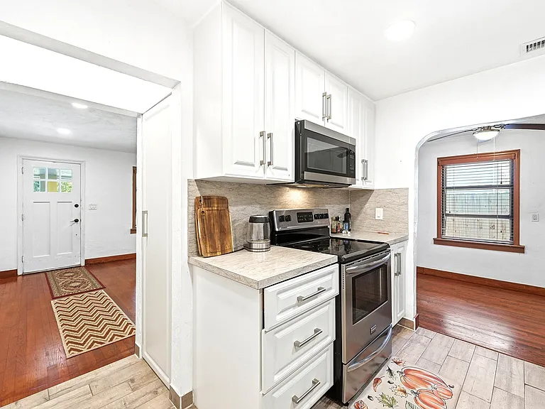 1516 SW 24th St — Photo 6