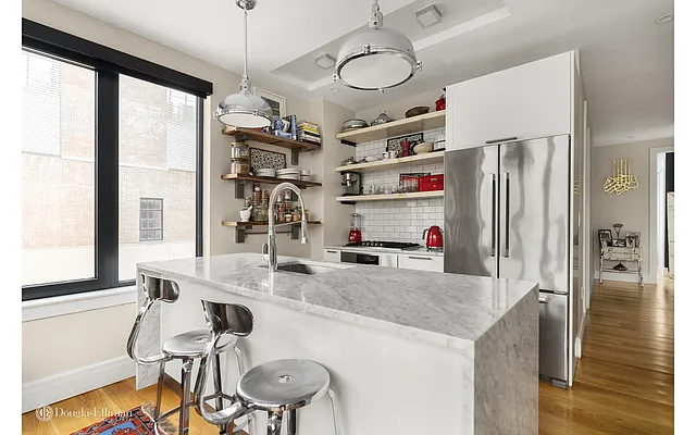 Rented by Douglas Elliman | media 20