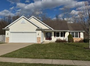 1112 Zachary St, Vicksburg, MI 49097