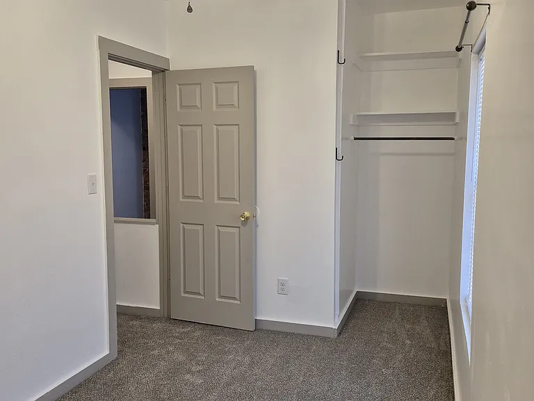479 E Woodrow Ave — Photo 13