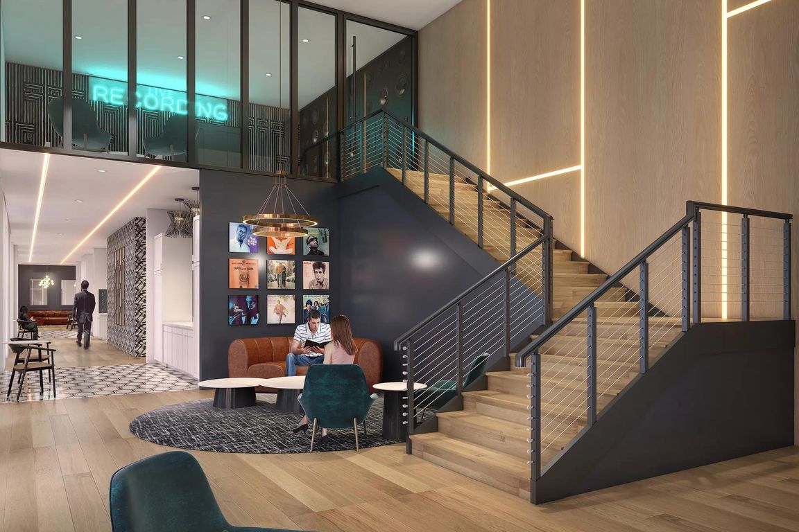 Hotel-inspired lobby with comfortable seating at Modera Encore in Tampa, FL.