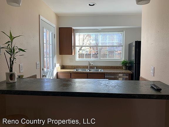 5th image of 3264 Danville Dr