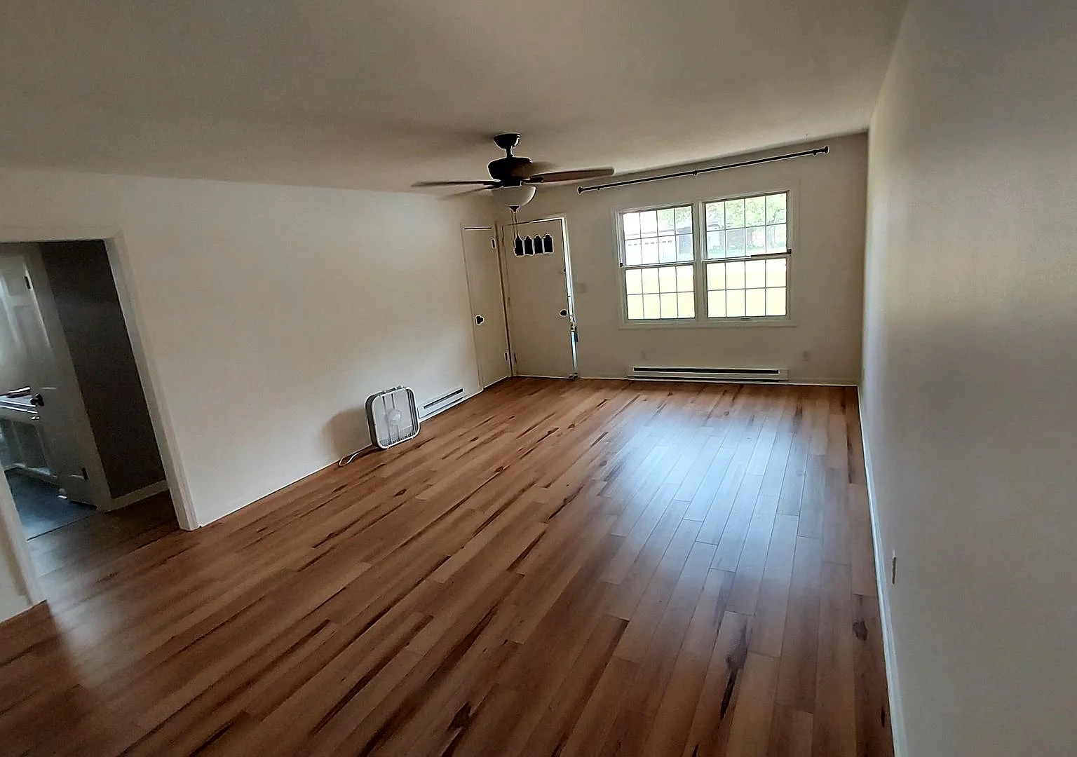 2 Bedroom 1 Bath 1025 Sqft Home Minutes to Downtown Stevensville — Photo 4