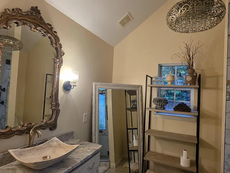 8012 Rockhampton Cir — Photo 18
