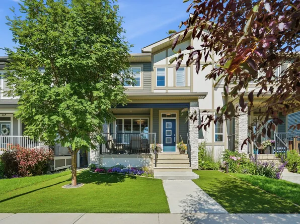 457 Midtown Pkwy SW, Airdrie, AB T4B 4E3