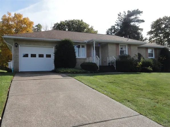 2041 W 51st St, Erie, PA 16509