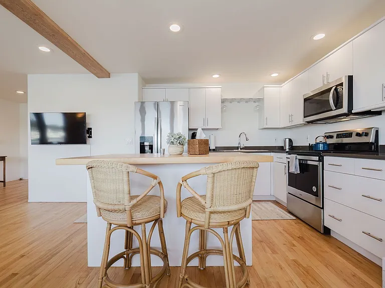 5834 Packard Ln NE — Photo 38