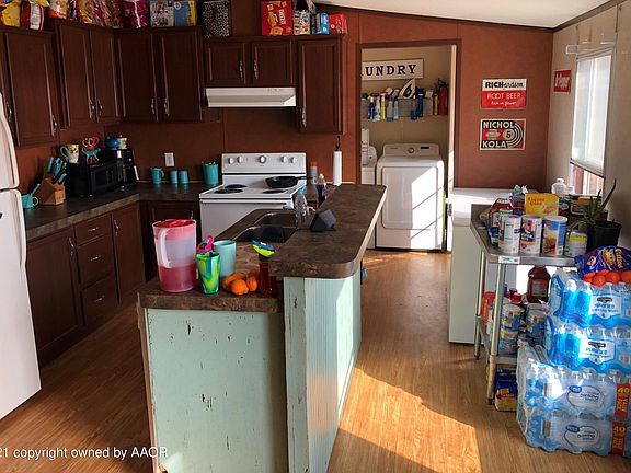 3rd image of 602 E Burkhead St