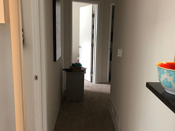 5th image of 8820 Oak Village Blvd