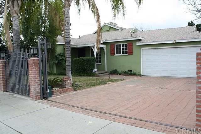 1st image of 8825 Canterbury Ave