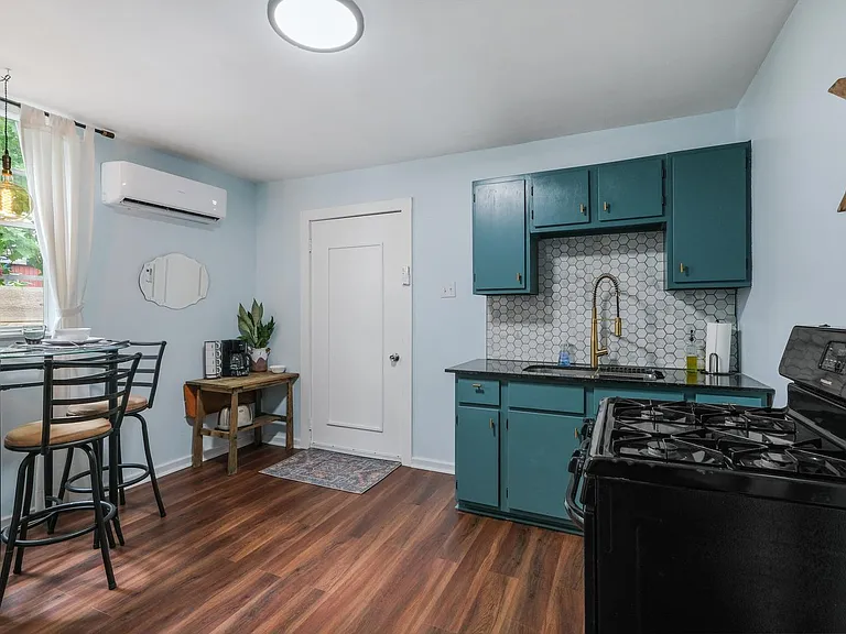 2026 Saint Claude Ave #A — Photo 4