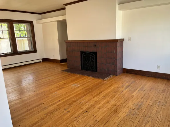 (undisclosed Address), Watertown, WI 53094