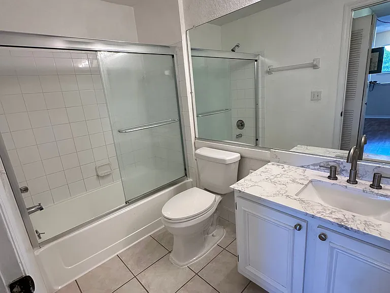 6361 Aragon Way #MAIN — Photo 21