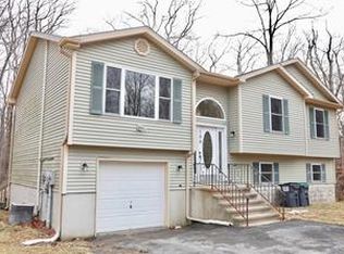 109 Tulip Trl, Coolbaugh Twp, PA 18466