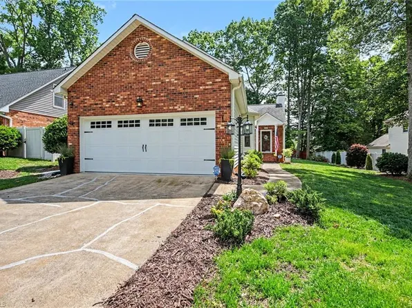 4465 Woodsman Way, Winston Salem, NC 27103