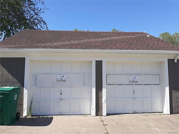 3rd image of 2751 Welch Ave