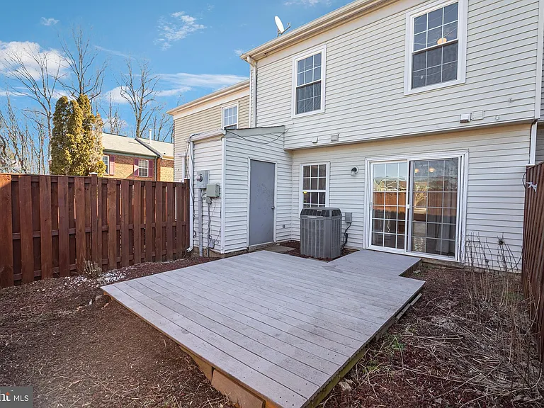 4793 S Park Ct — Photo 36