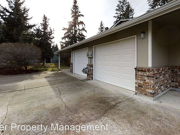5th image of 14202 107th Avenue Ct E