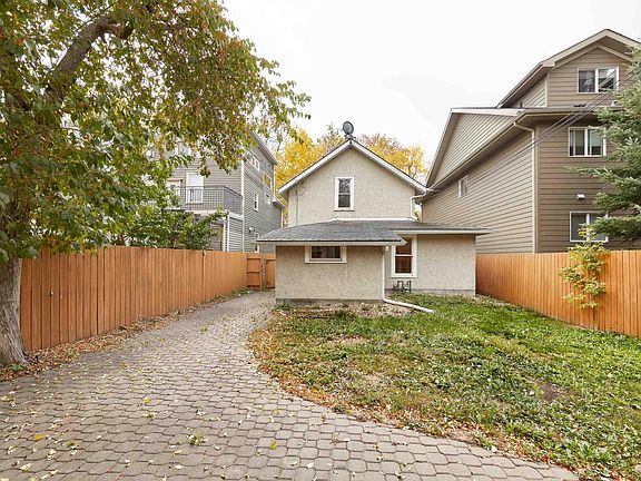 5th image of 11038 84th Ave NW