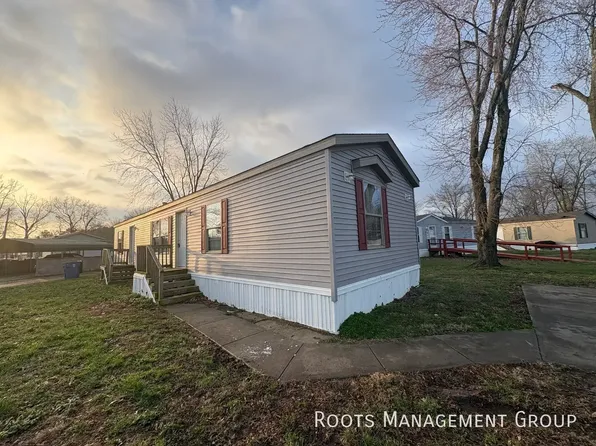 200 Paradise Acres Rd, Carterville, IL