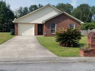 150 Tempest Ln, Allenhurst, GA 31301