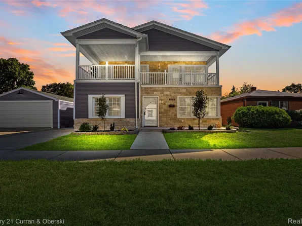 4685 Gertrude St, Dearborn Heights, MI 48125