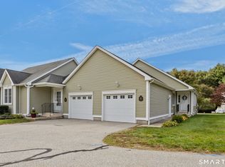 4 Mountain View Lndg #4, Danielson, CT 06239