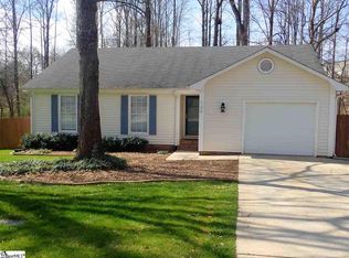 108 Boxelder Ln, Simpsonville, SC 29680