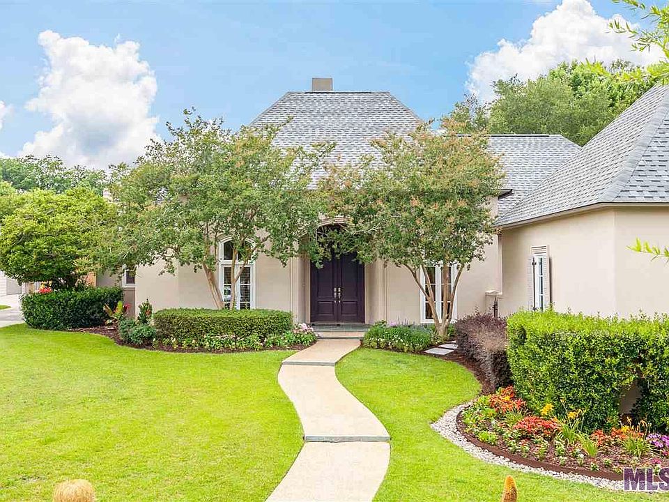 1st image of 17718 Heritage Estates Dr