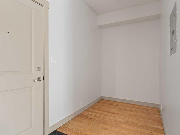 3rd image of 5605 E Henwood St SW #2103