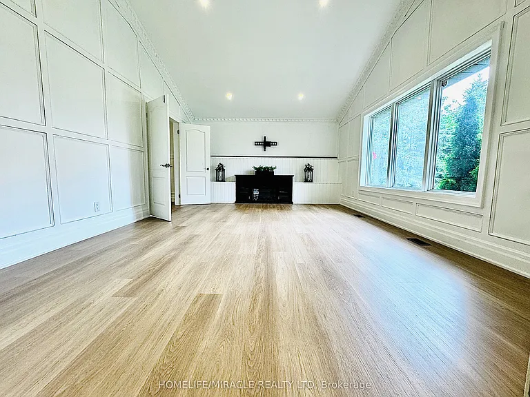 509 Maine St — Photo 28