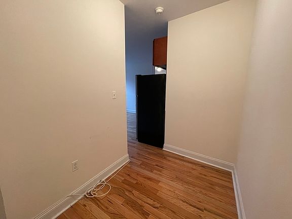 2nd image of 32-35 30th St #38