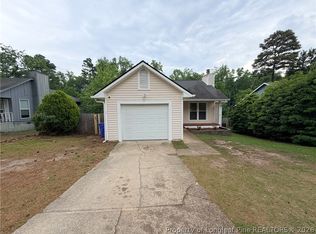 1375 Worstead Dr, Fayetteville, NC 28314