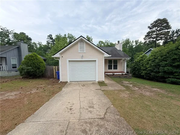 1375 Worstead Dr, Fayetteville, NC 28314