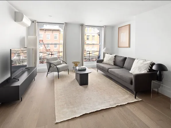 180 Atlantic Avenue image 1 of 8