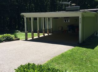 2122 N Goldring Rd, La Porte, IN 46350