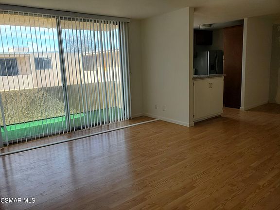 5th image of 5429 Newcastle Ave APT 306